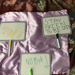 DRY ERASE BIDDING NBOARDS WITH MARKER BUNDLE OF 3 BOARDS AND 3 MARKERS NWT